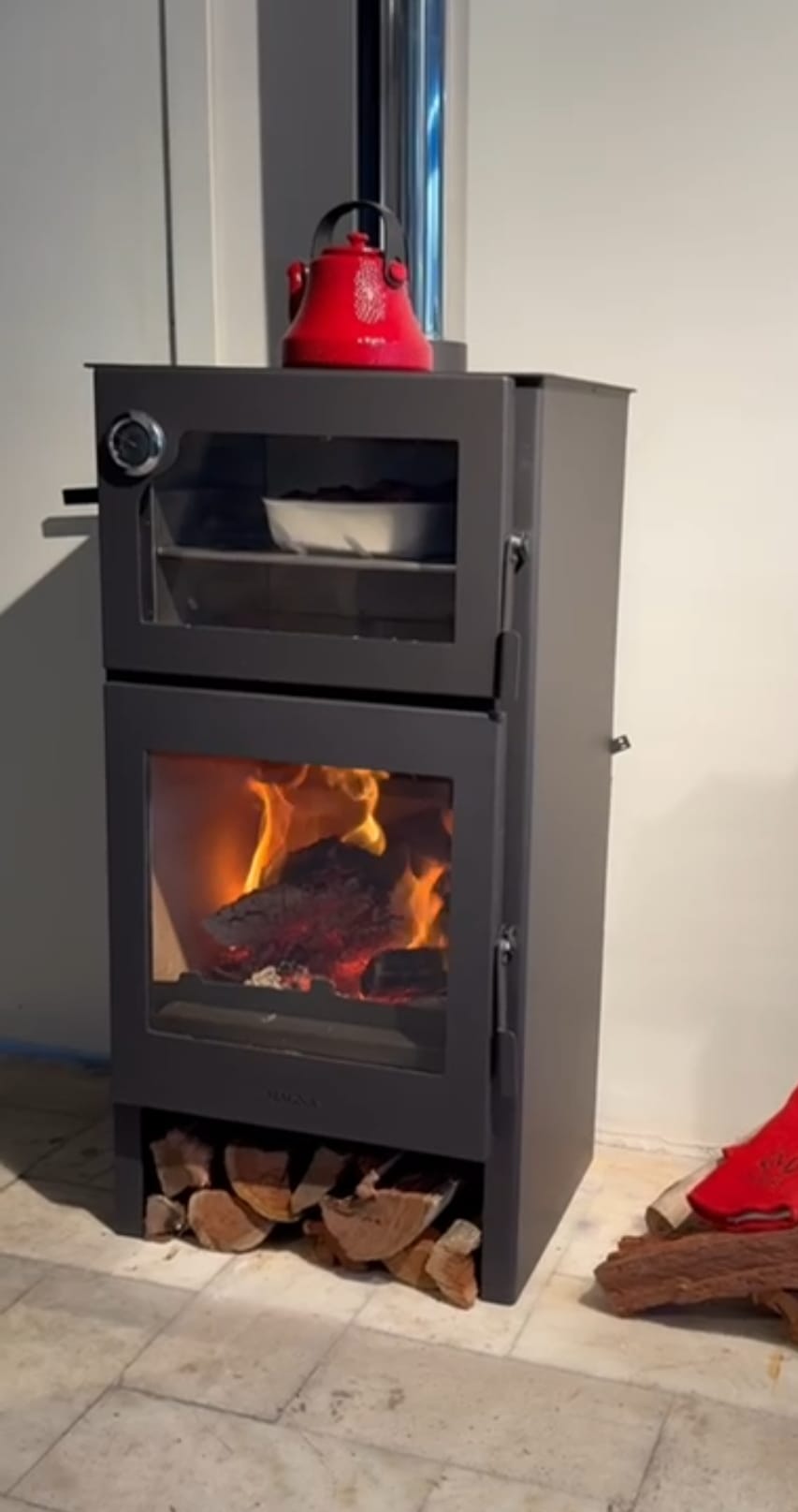 CALEFACTOR CON HORNO ZETA 2-1 HORNO 120 M2 - Image 4