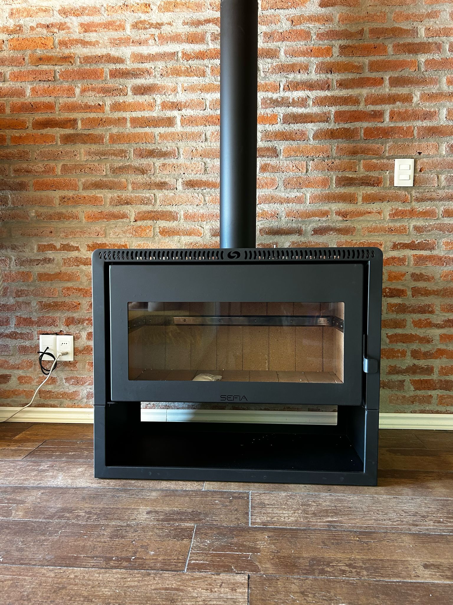 CALEFACTOR PREMIUM LEÑA APAISADO TOLEDO - Image 4